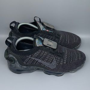 Nike Air VaporMax 2020 Flyknit Men’s Sz 8 /‎ Women’s Sz 9.5